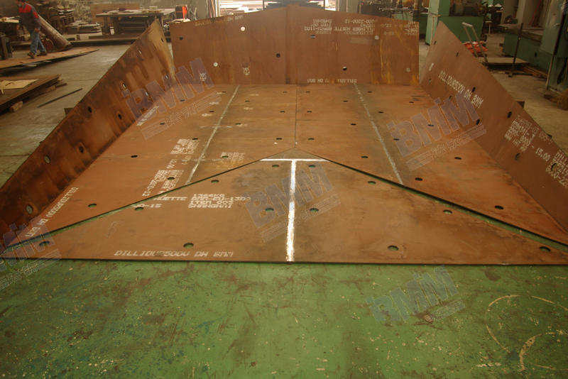 礦車(chē)車(chē)廂底板、側(cè)板